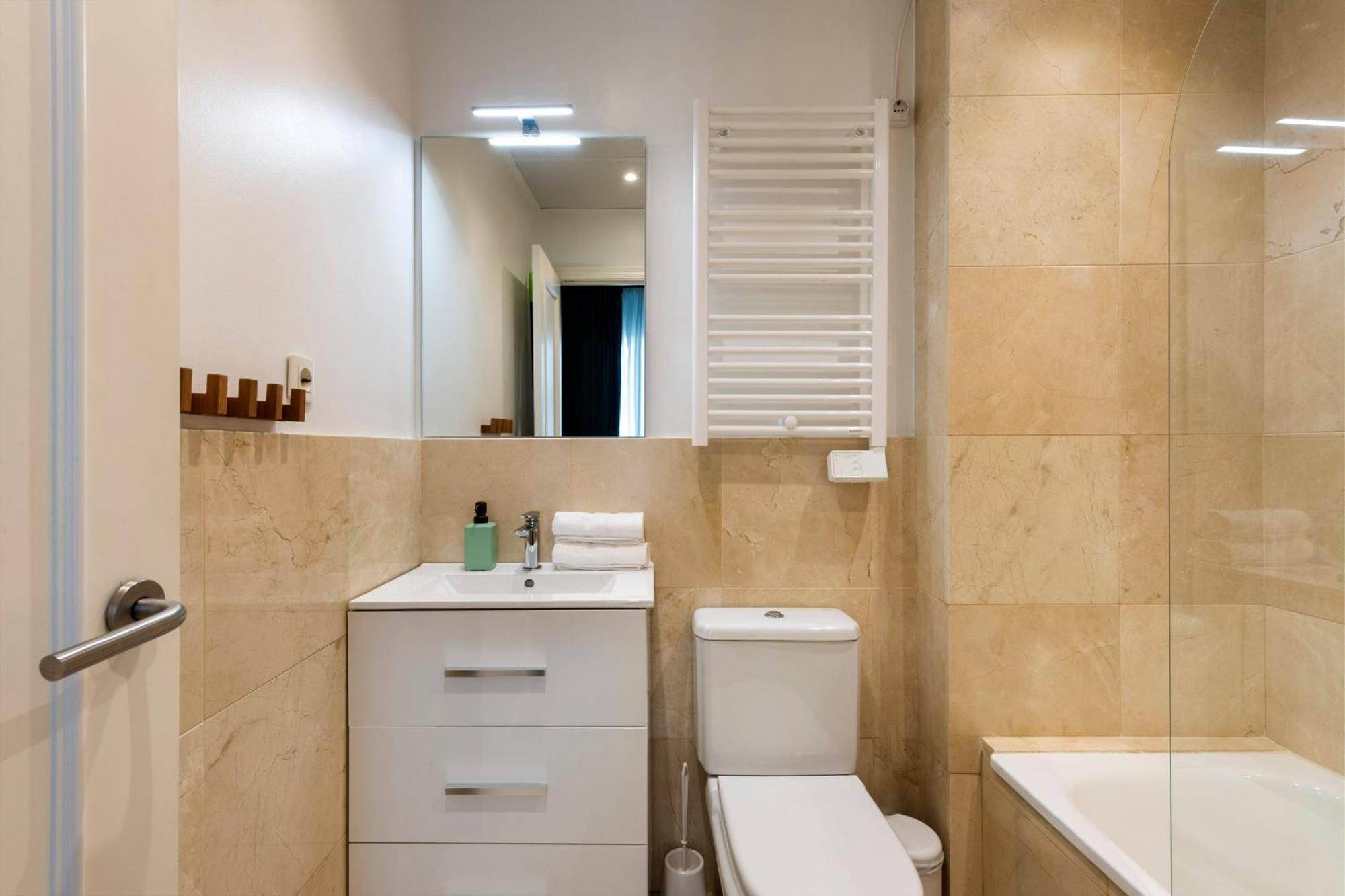Misterhost Santiago Centrico Y Acogedor Con Piscina - Casco Historico Διαμέρισμα Σεβίλλη Εξωτερικό φωτογραφία